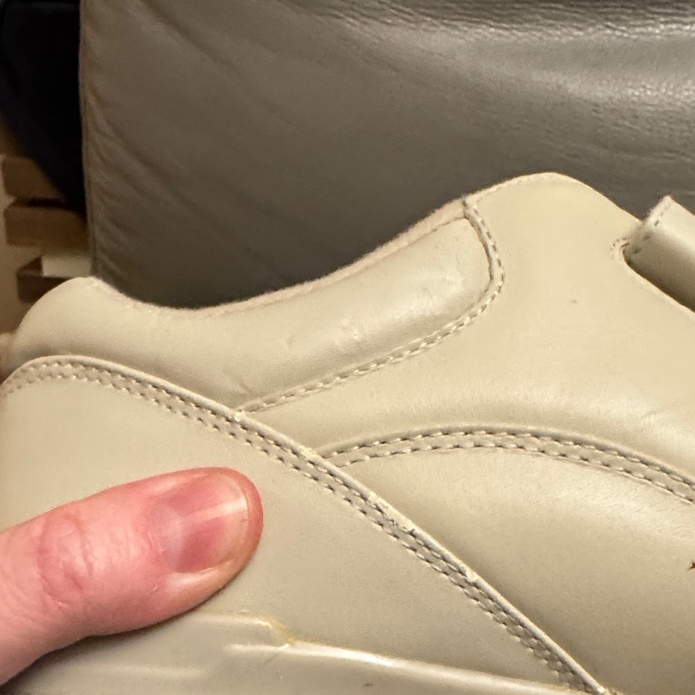 Propet Gray Cream Women's Sneakers size 9M - Picture 12 of 13